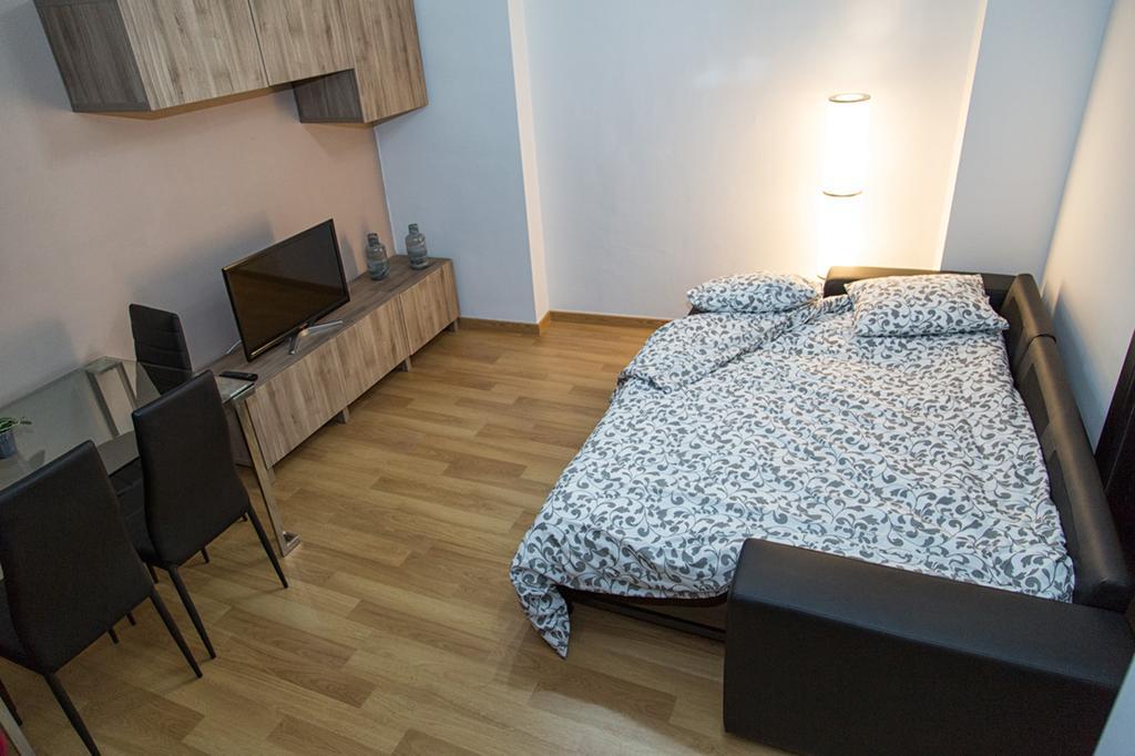 Apartamento Eursu Centro Con Piscina Малага Экстерьер фото