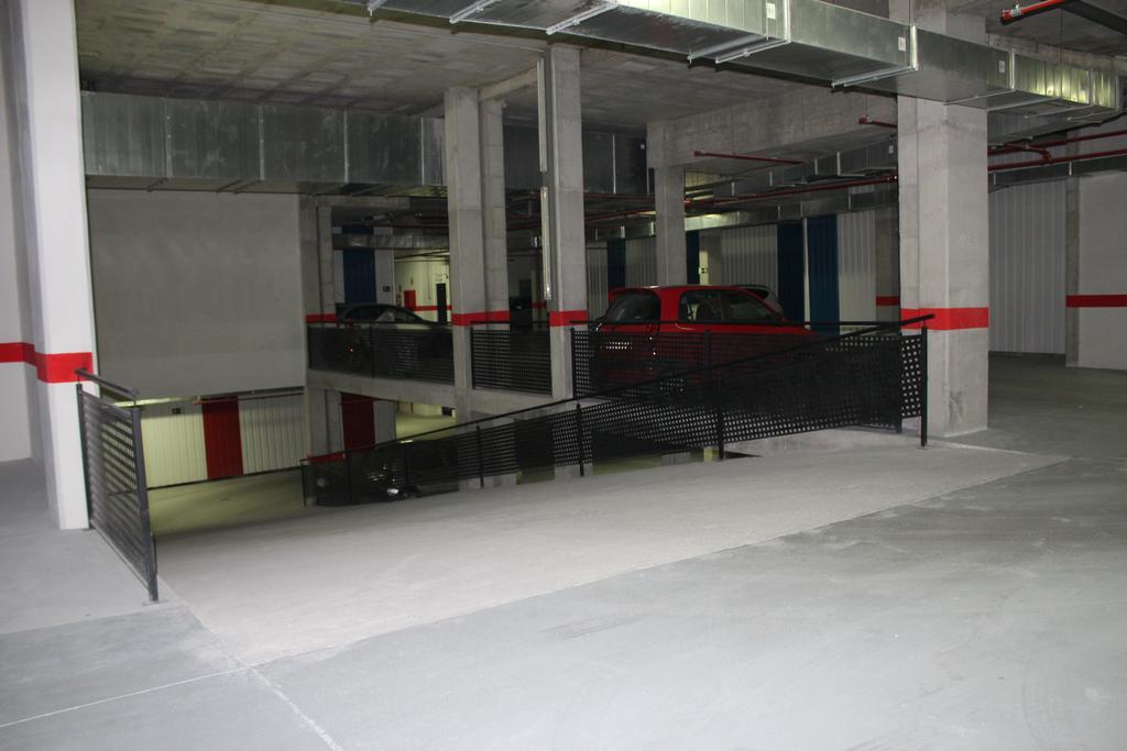 Apartamento Eursu Centro Con Piscina Малага Экстерьер фото